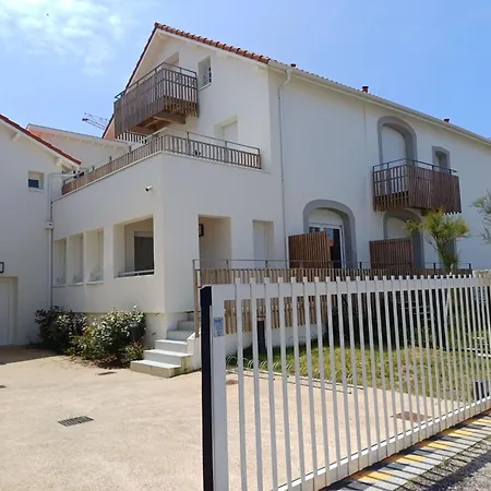 Cap Ocean-10 By Interhome Apartment *