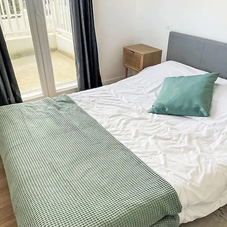 Cap Ocean-10 By Interhome *